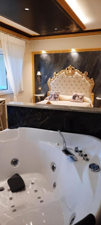Mare Nostrum Luxury Suite Mazzeo Exteriör bild